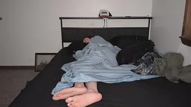 Opondestre00420 webkamerás műsora