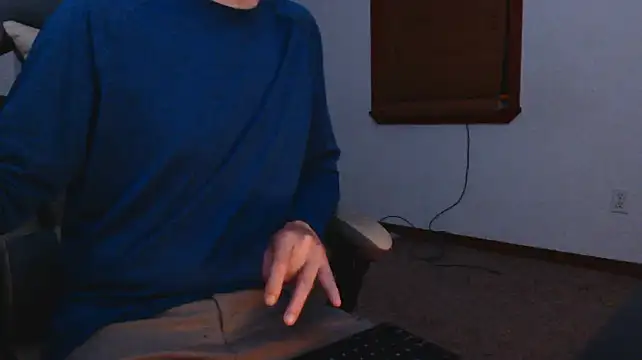 Opondestre00420 Adlı Modelin Web Kamerası Şovu