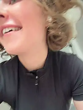 KellyKeler's Live XXX Chat