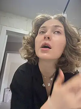 KellyKeler Chat XXX in diretta
