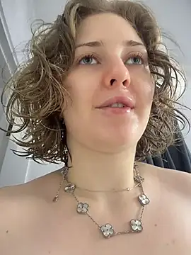 KellyKelern Live XXX chat