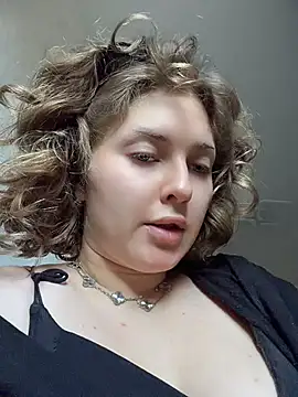 KellyKeler Adlı Modelin Canlı XXX Sohbeti