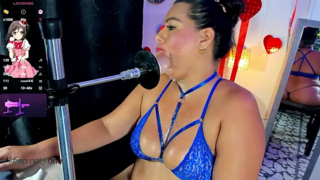 bigboobs_violeta ওয়েবক্যাম শো