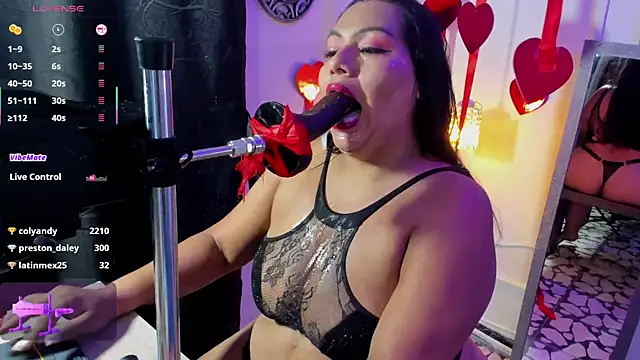 Pertunjukan Kamera Web bigboobs_violeta