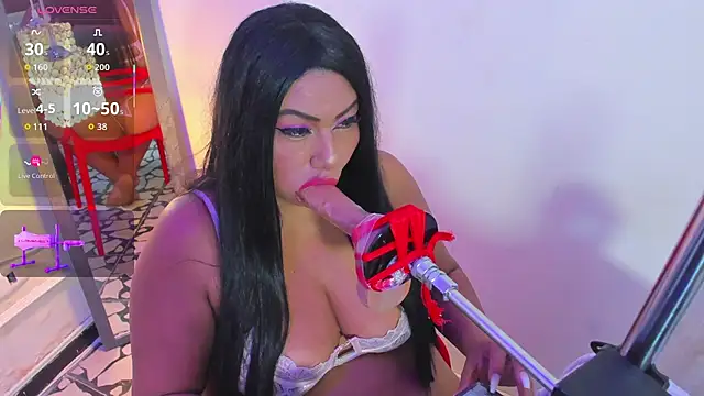 Pokazy przed kamerką – bigboobs_violeta