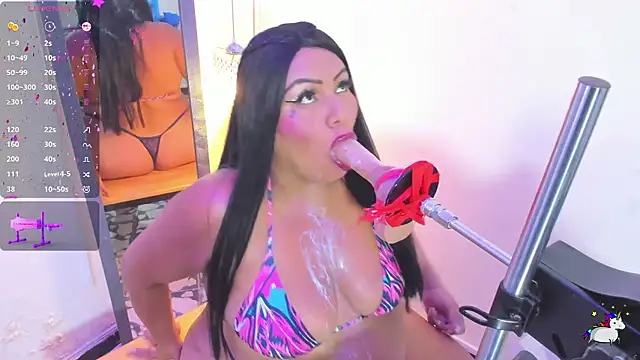 הופעת וובקאם של bigboobs_violeta