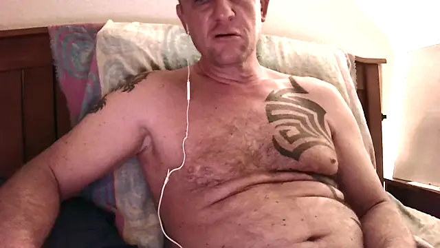 Yournaughty webkamerás műsora