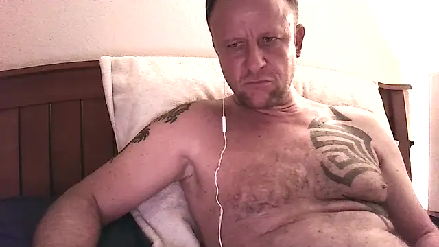 Yournaughty webkamerás műsora