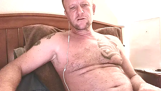 Yournaughty webkamerás műsora