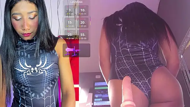 Živý XXX chat CandyRouse__