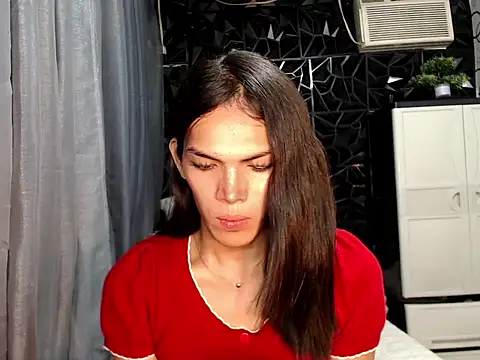 GORGEOUS_CARMEE Show Webcam