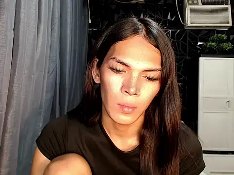 GORGEOUS_CARMEE Webcam show