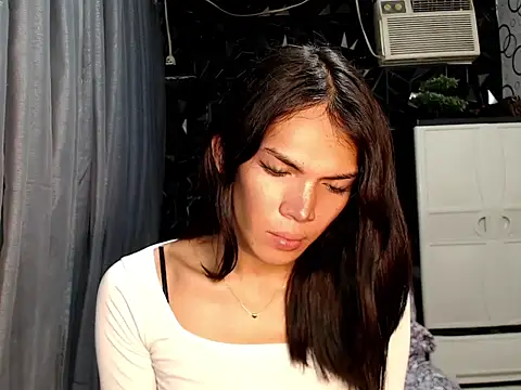 GORGEOUS_CARMEE's Webcam Show