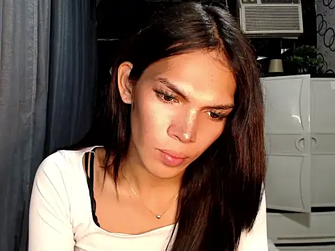 GORGEOUS_CARMEE – webcam-show
