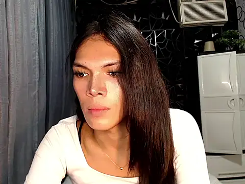Show de GORGEOUS_CARMEE na webcam