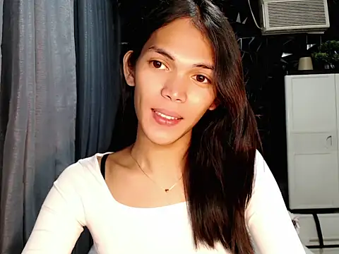 GORGEOUS_CARMEE Show Webcam