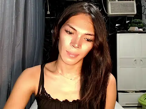 GORGEOUS_CARMEE Pertunjukan Webcam