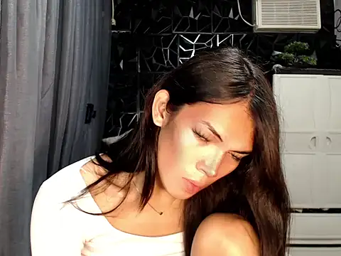GORGEOUS_CARMEE Webcamshow