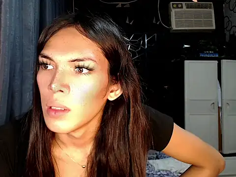 GORGEOUS_CARMEE Webcam show