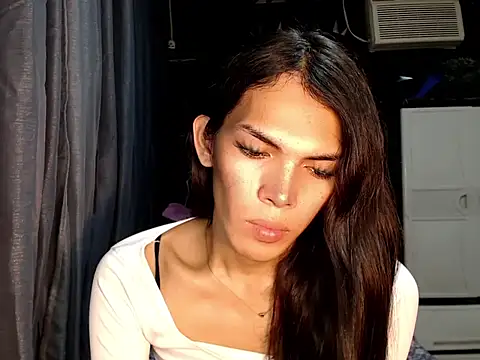 GORGEOUS_CARMEE's Webcam Show