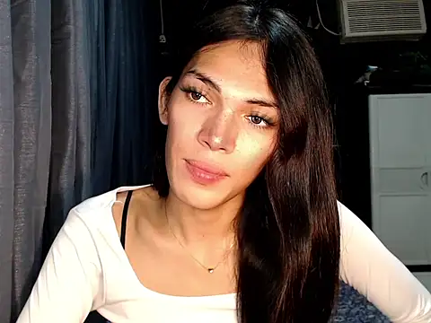 Show de GORGEOUS_CARMEE na webcam