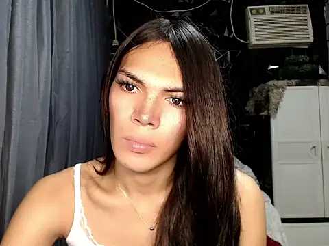 GORGEOUS_CARMEE 在線直播表演
