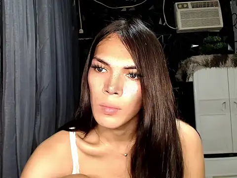 GORGEOUS_CARMEE Pertunjukan Webcam