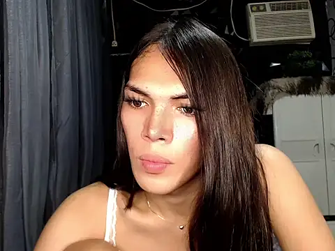 GORGEOUS_CARMEE Pertunjukan Webcam