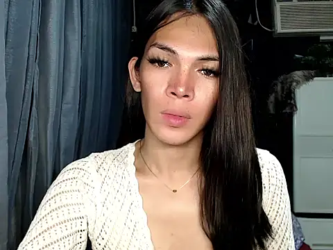 GORGEOUS_CARMEE Pertunjukan Webcam