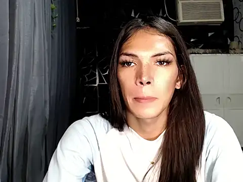GORGEOUS_CARMEE Show Webcam