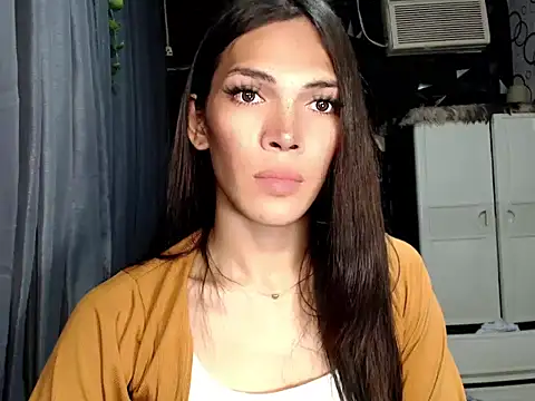 GORGEOUS_CARMEE's Webcam Show