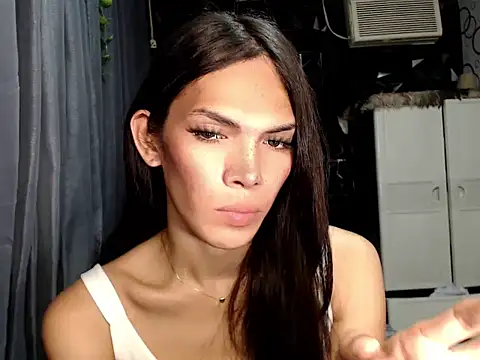 GORGEOUS_CARMEE Webcam Show