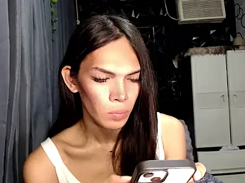 GORGEOUS_CARMEE's Webcam Show