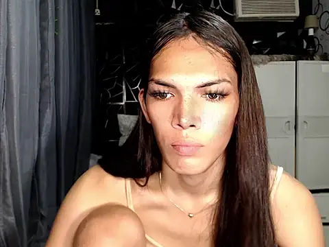GORGEOUS_CARMEE Pertunjukan Webcam