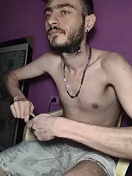 bigcockwhite777 Webcam Show