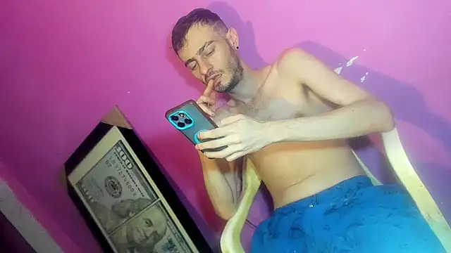 عرض كام bigcockwhite777