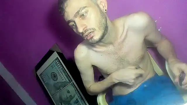 bigcockwhite777: вебкам-шоу