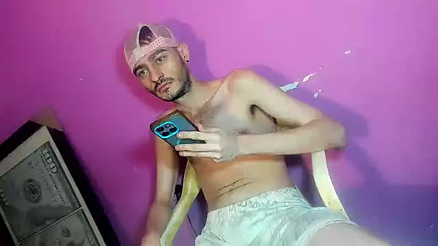 Sissywhite7 webcam show