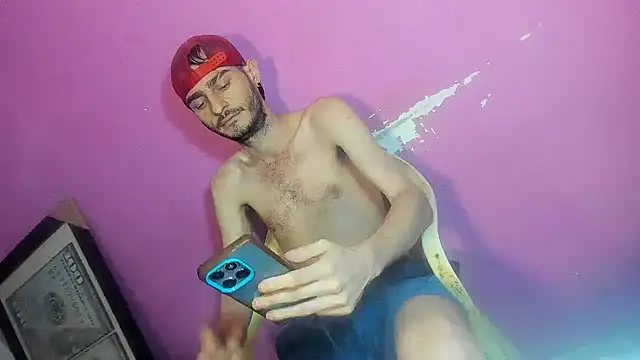 Sissywhite7 Show in webcam