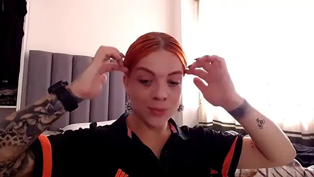saara_johnson496 网络视讯表演
