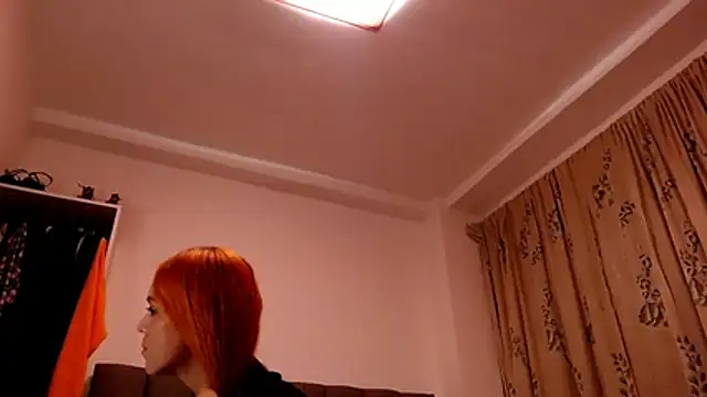 הופעת וובקאם של saara_johnson496