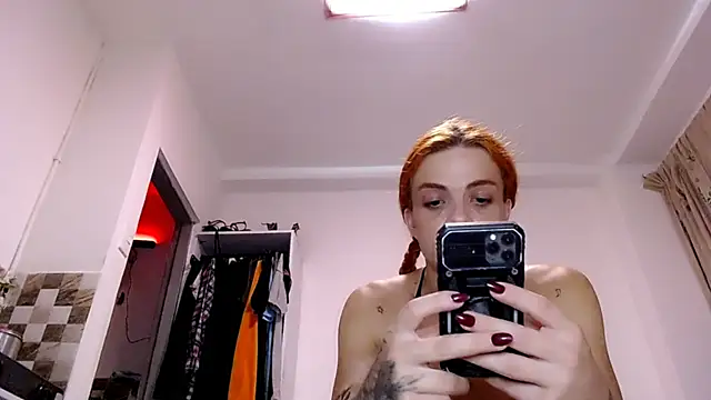 saara_johnson496 Webcam-Show