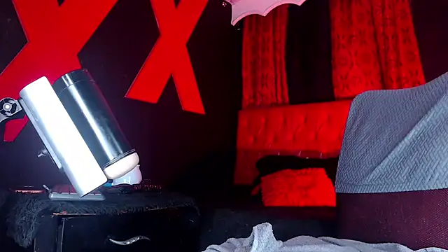 abrilbigcock webcam show