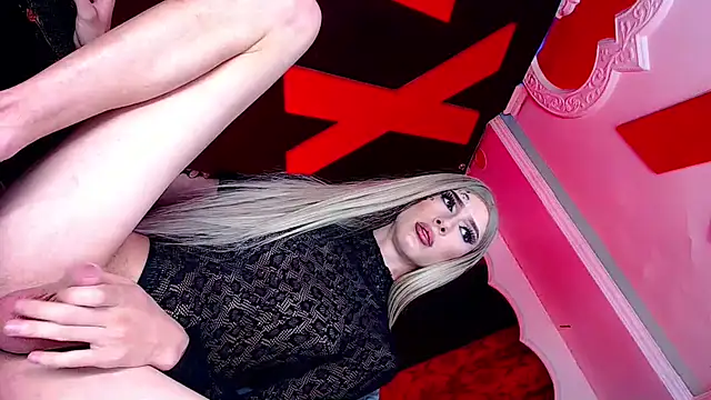 Show de abrilbigcock na webcam