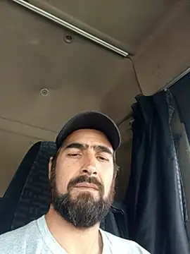 camion88 在線直播表演