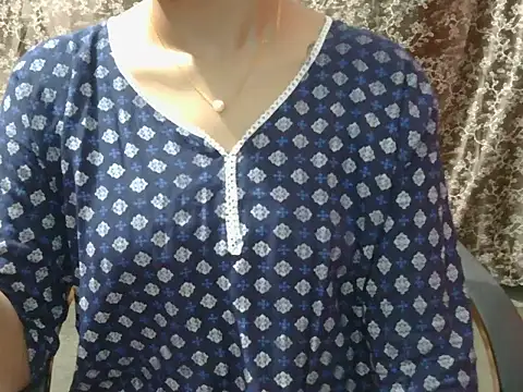 Adorable_AyeshaのライブXXXチャット