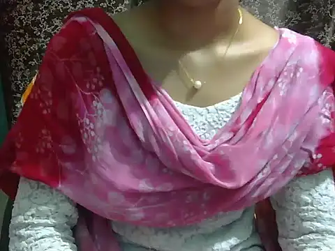 Adorable_Ayesha Adlı Modelin Canlı XXX Sohbeti