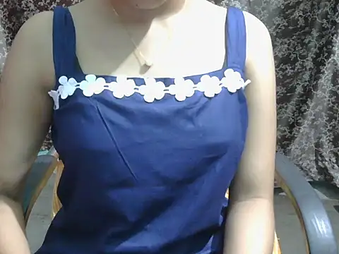 Adorable_Ayesha Chat XXX in diretta
