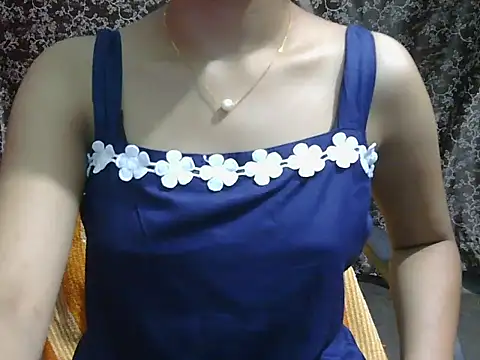 Adorable_AyeshaのライブXXXチャット