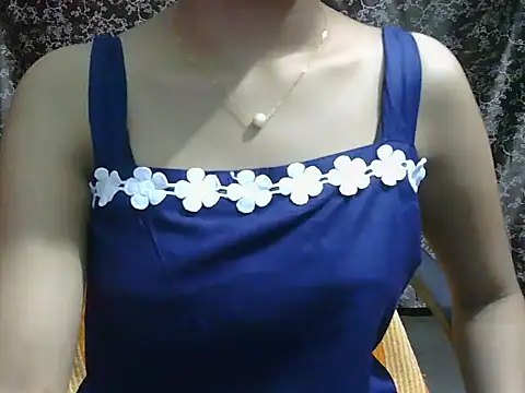Adorable_AyeshaのライブXXXチャット